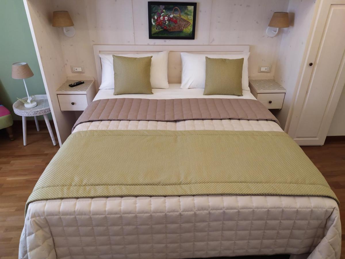 Hotel Al San Michele Stresa Zewnętrze zdjęcie